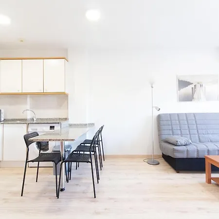Global Properties, Bonito Estudio Cerca De La Playa, *