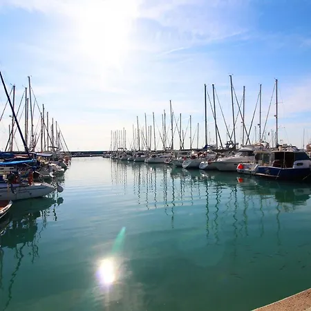 Global Properties, Bonito Estudio Cerca De La Playa, *